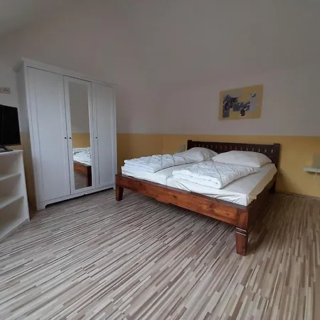 Familienfreundliches Mit Garten Im Hafendorf Mueritz Σπίτι διακοπών *