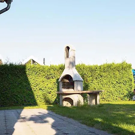 Familienfreundliches Mit Garten Im Hafendorf Mueritz Σπίτι διακοπών